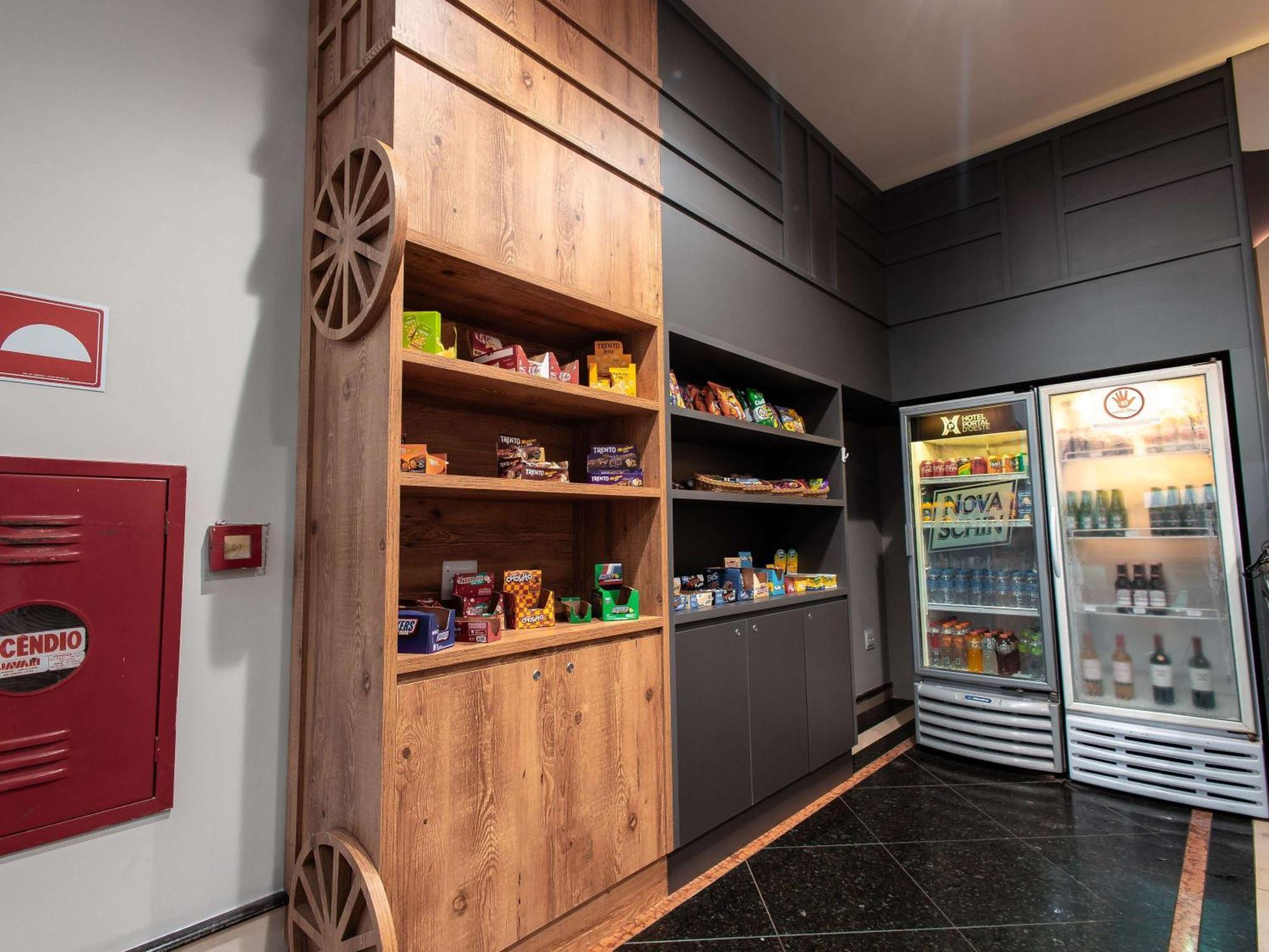波塔尔伊斯特酒店 普鲁登特总统城 外观 照片
