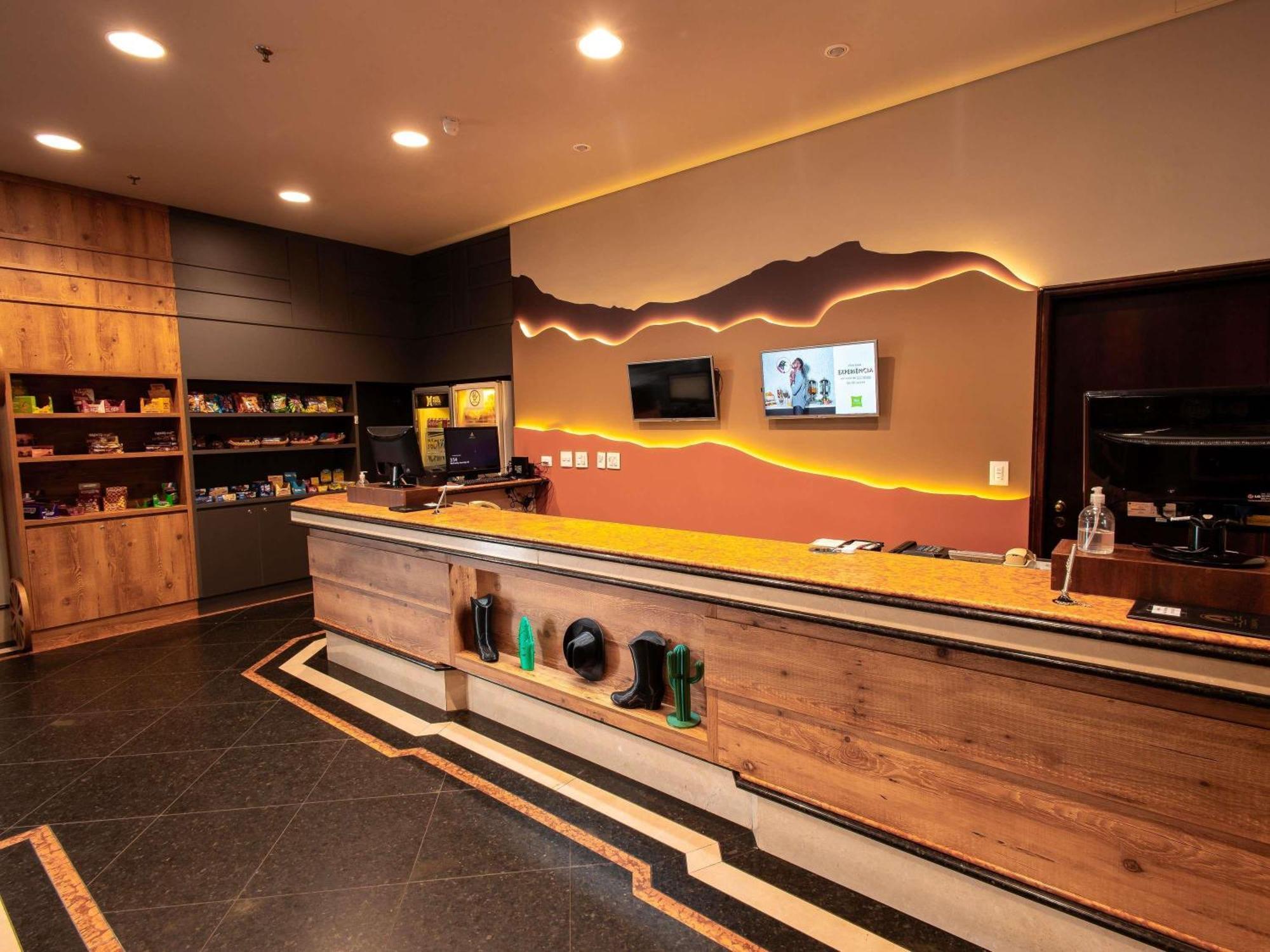 波塔尔伊斯特酒店 普鲁登特总统城 外观 照片